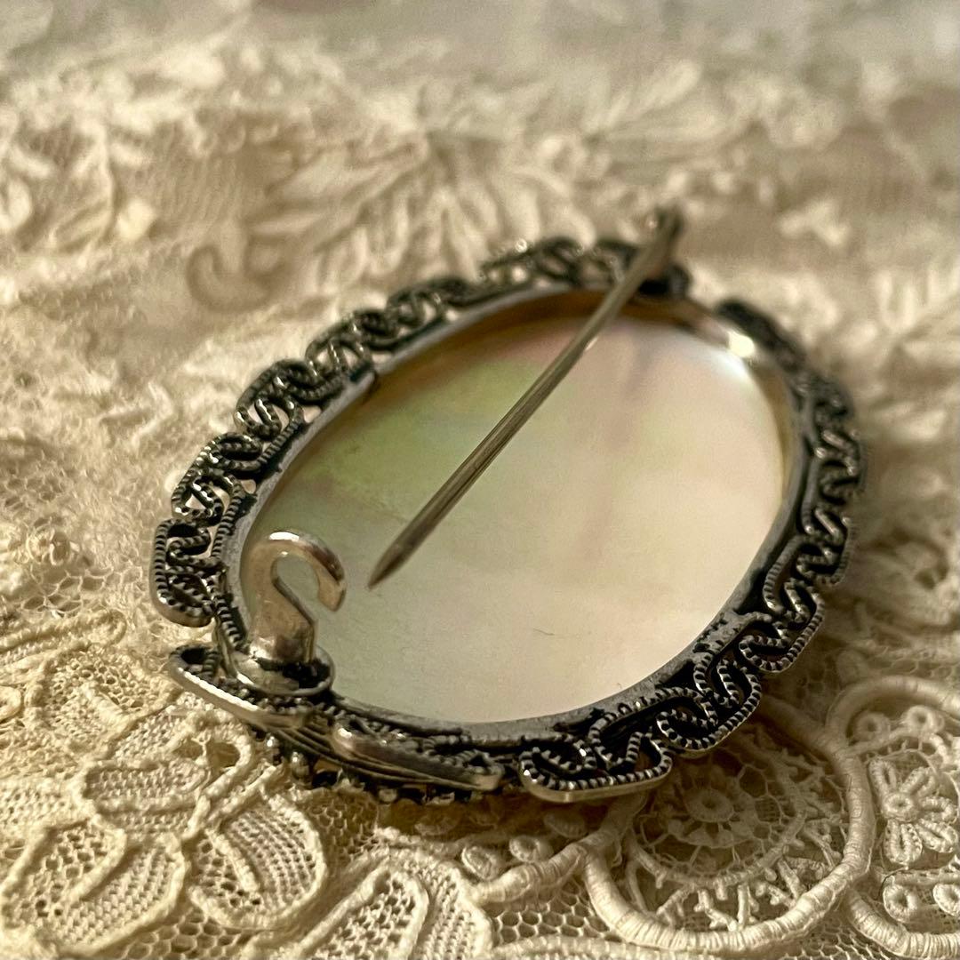 純銀製エーデルワイスブローチ&白蝶貝ブローチ　フランスアンティークヴィンテージ