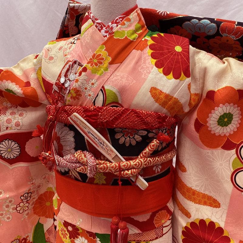 504ag45◎七五三 七歳 女児 アンティーク 総柄 扇梅菊 着物&丸帯◎