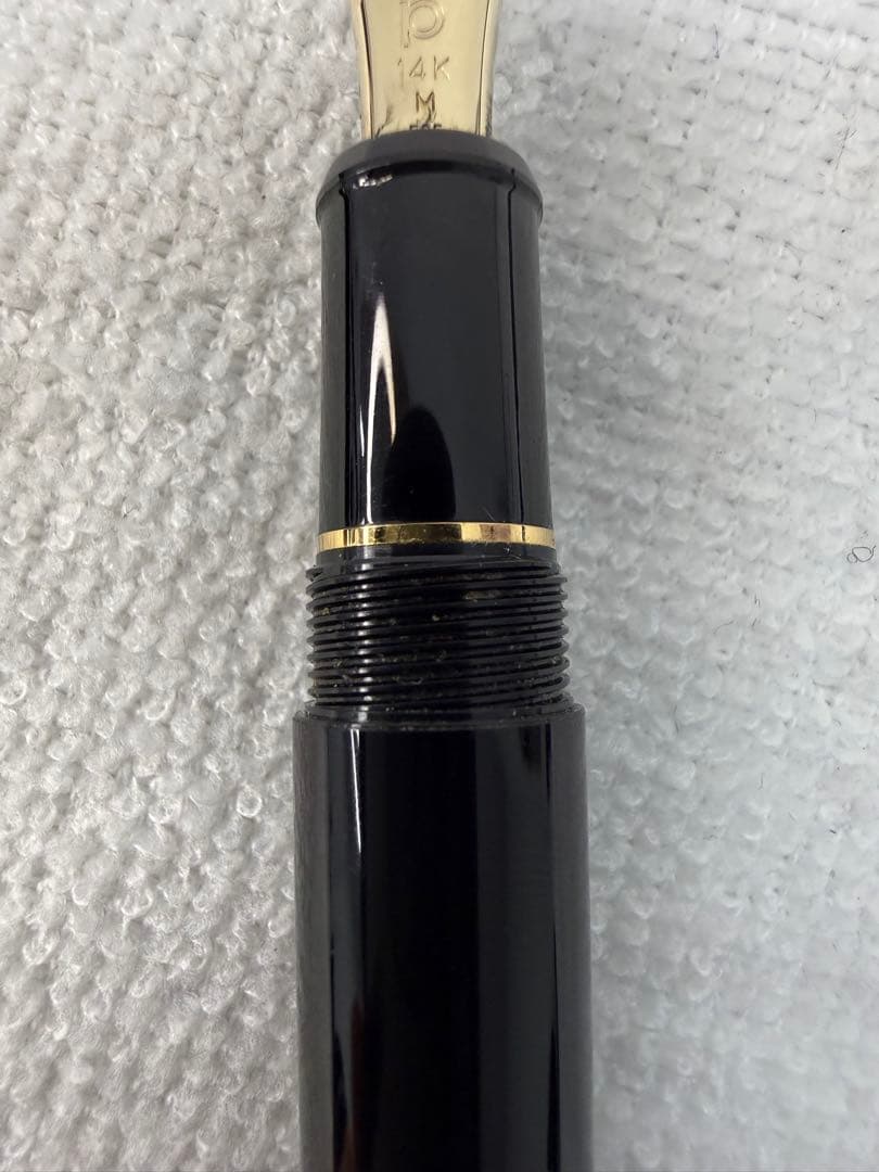 PLATINUM 14K万年筆 黒 ☆