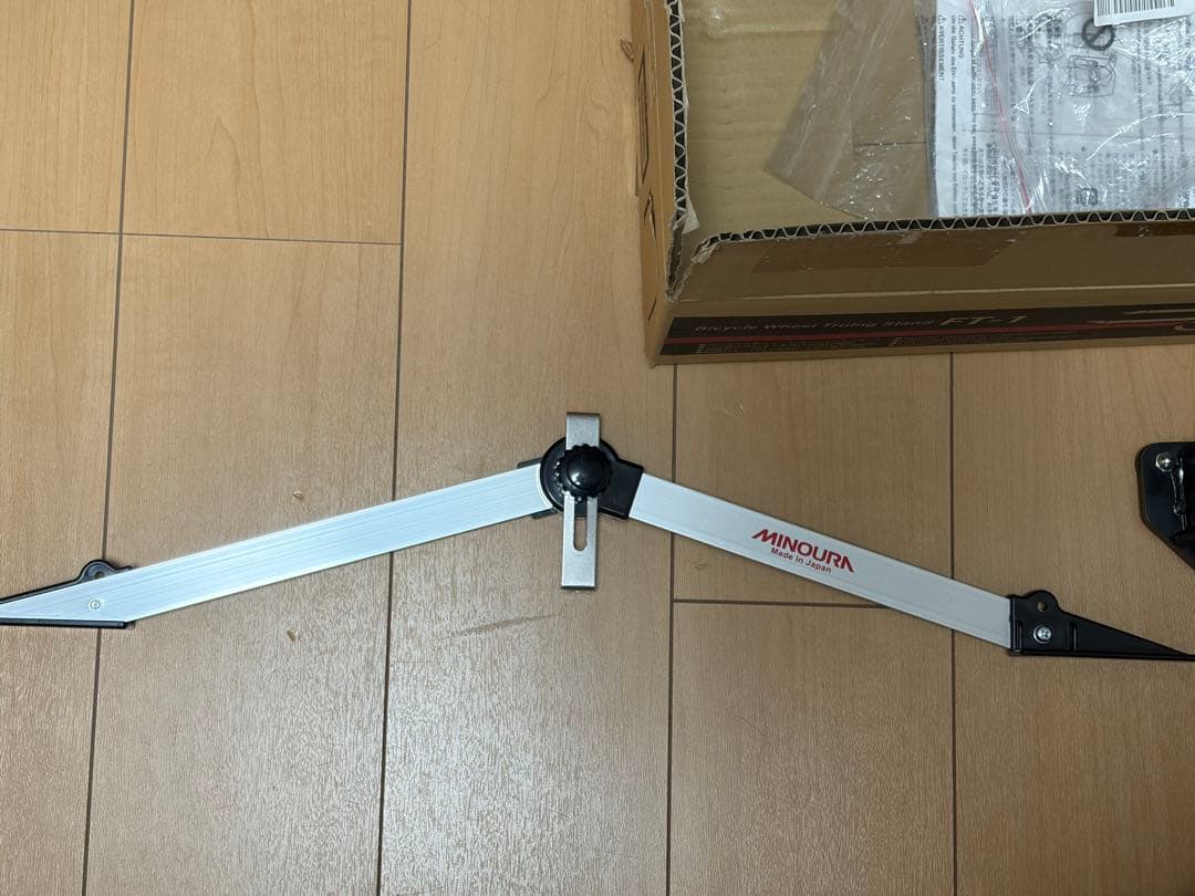 MINOURA FT-1 振れ取り台セット スルー用アダプター付き