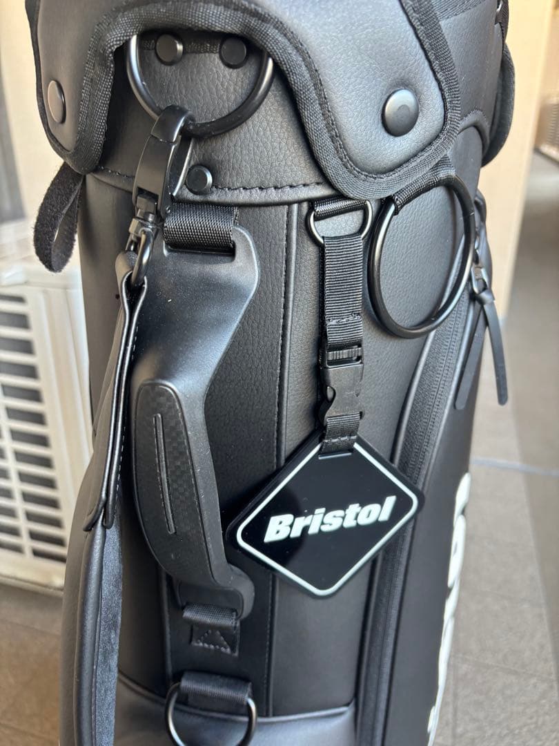 ラウンド未使用 美品 F.C.Real Bristol キャディバッグ
