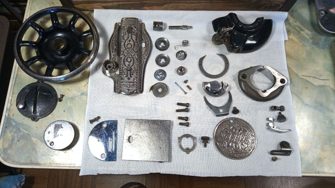 今週末で終了　縫えるビンテージミシン　SPECIAL　純和風女神