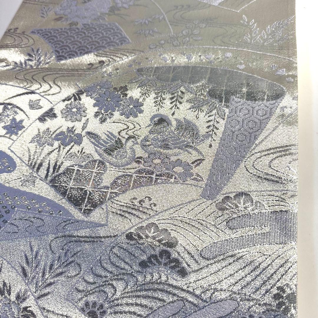 5k3009 袋帯　絹　プラチナ銀箔二重織　鴛鴦　銀色　白　花柄　和装　着物