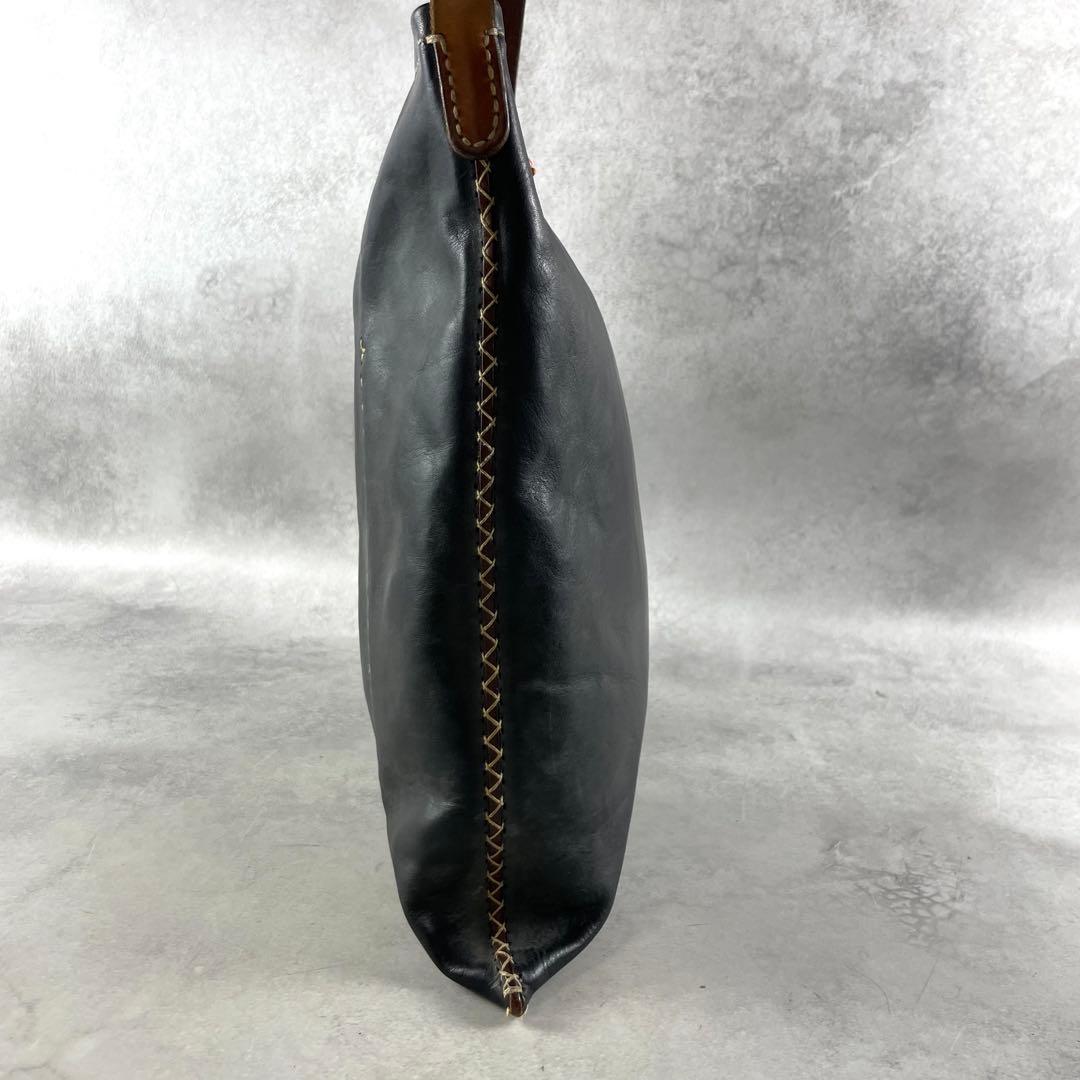 廃盤/入手困難✨ アンリークイール ショルダーバッグ 刺繍 ブラック レザー