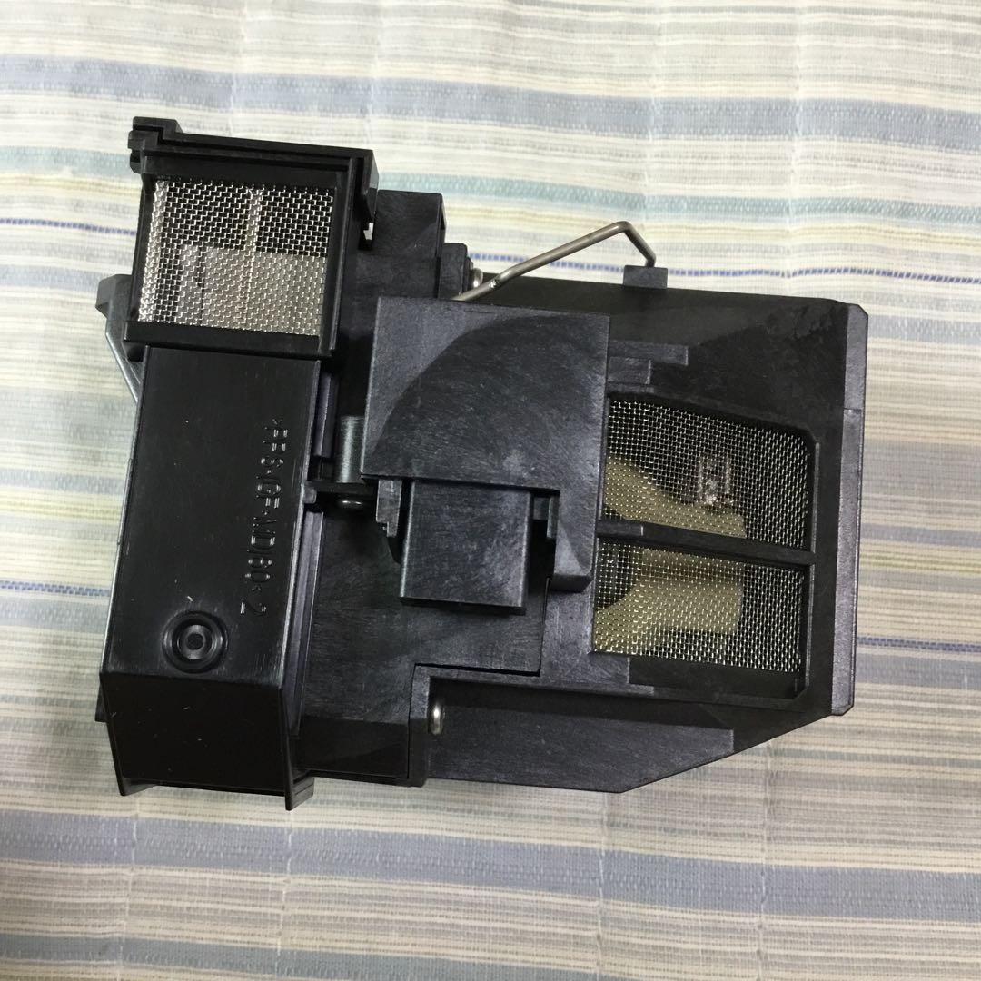 未使用EPSON ELPLP80 プロジェクターランプ 245W