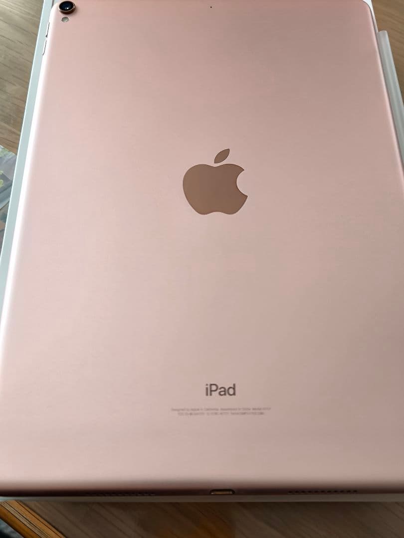 中古品 iPad pro 10.5インチ 64GB Wi-Fiモデル