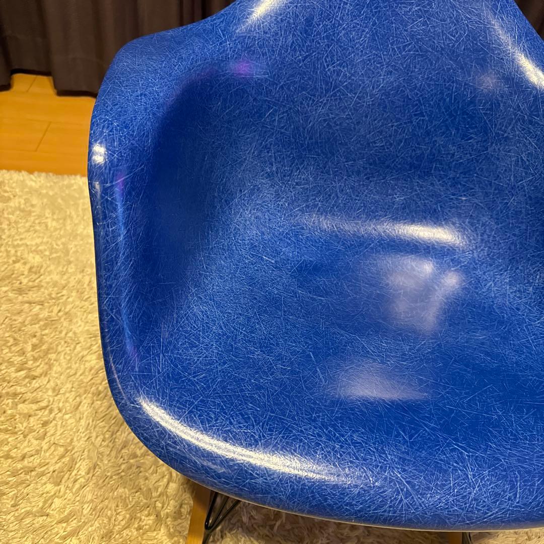 ハーマンミラー社　イームズ　サイドシェルチェア