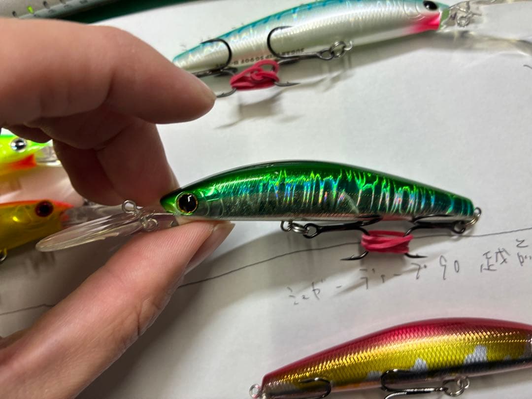 サクラマス　バスディ　ルアー　シュガーディープ90 SG92F ブースト　美品