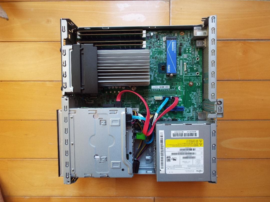 Windowsデスクトップ ESPRIMO D7010/E i3-10100 32G SSD512G+HDD