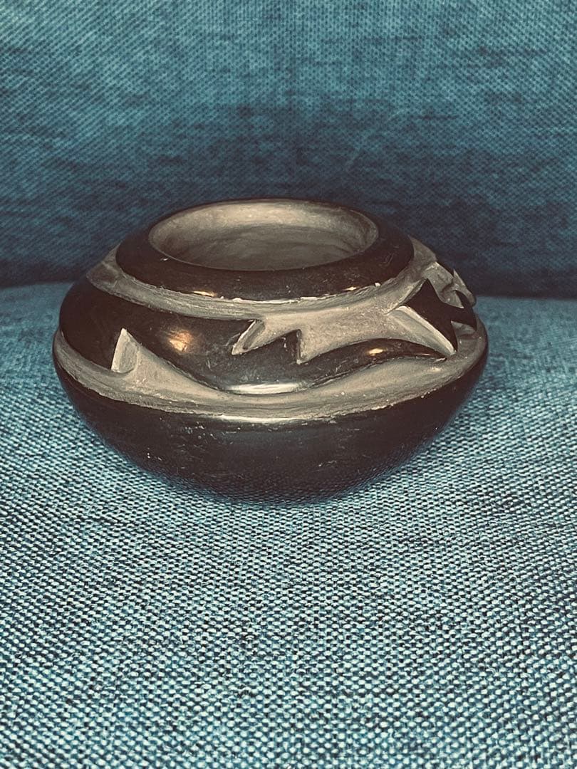 壺 黒壺 ポタリー ポピ ズニ ナバホ サンタクララ インディアン インディアン