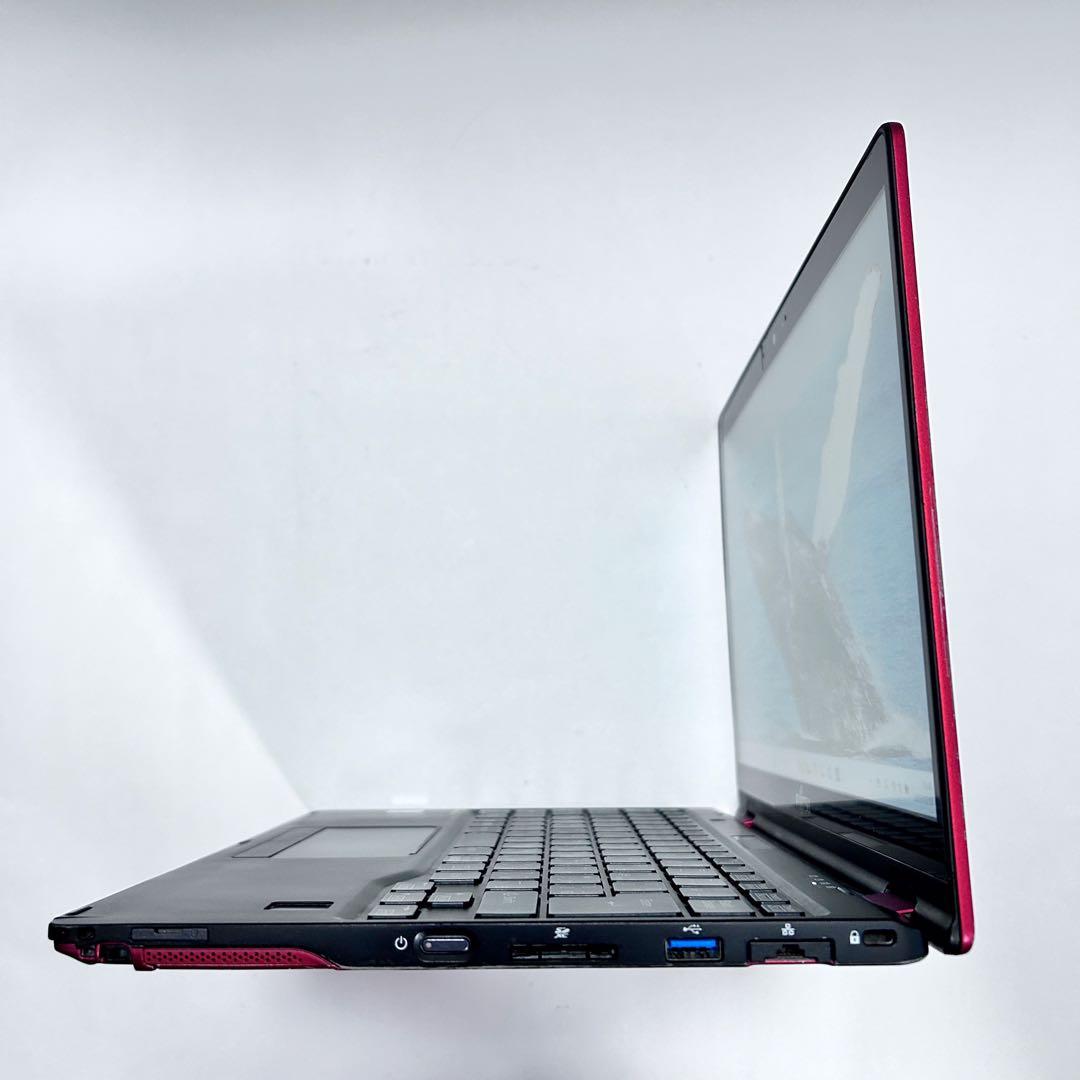 y-y【2in1×オフィス】Core i7｜16GB｜SSD512GB