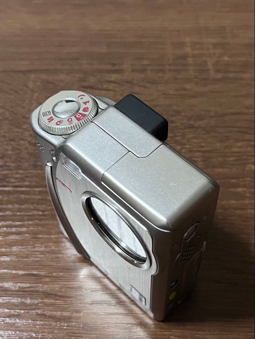 [美品] Fujifilm FinePix 4700Z デジタルカメラ