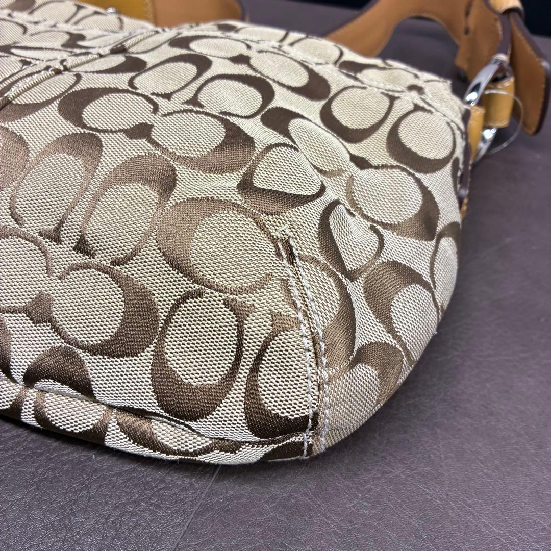 【鑑定済み・タグ付き】COACH シグネチャー F13113 ワンショルダー