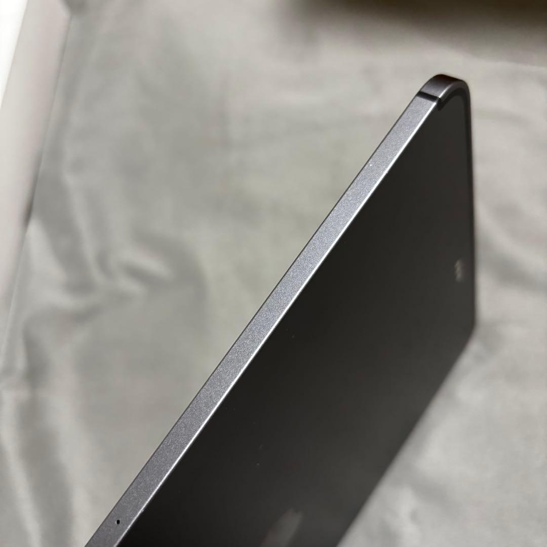 【値下げ】iPad Pro 11 第3世代 Wi-Fi + Cellular