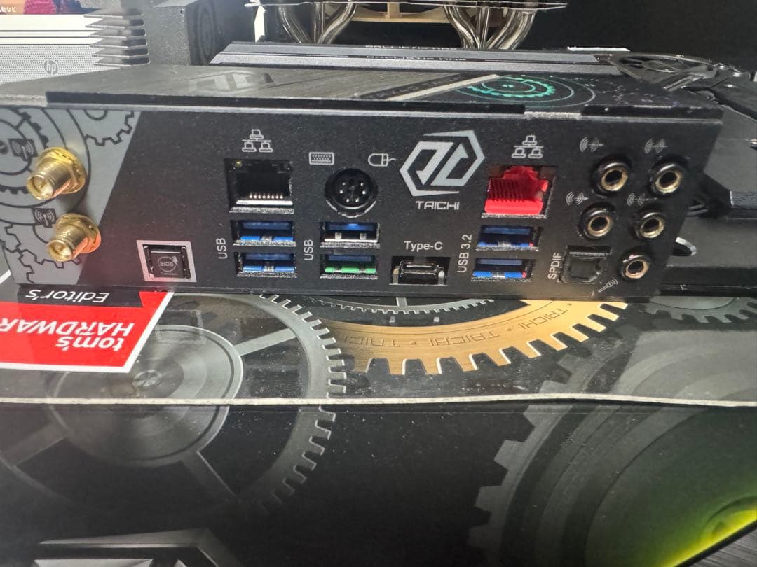 TR 3960X TRX40 Taichi メモリ8GB×4枚 クーラー