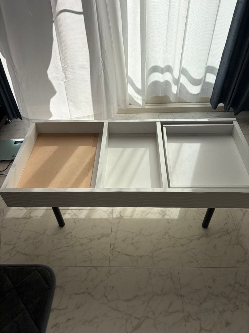 リビングテーブル　送料込み★