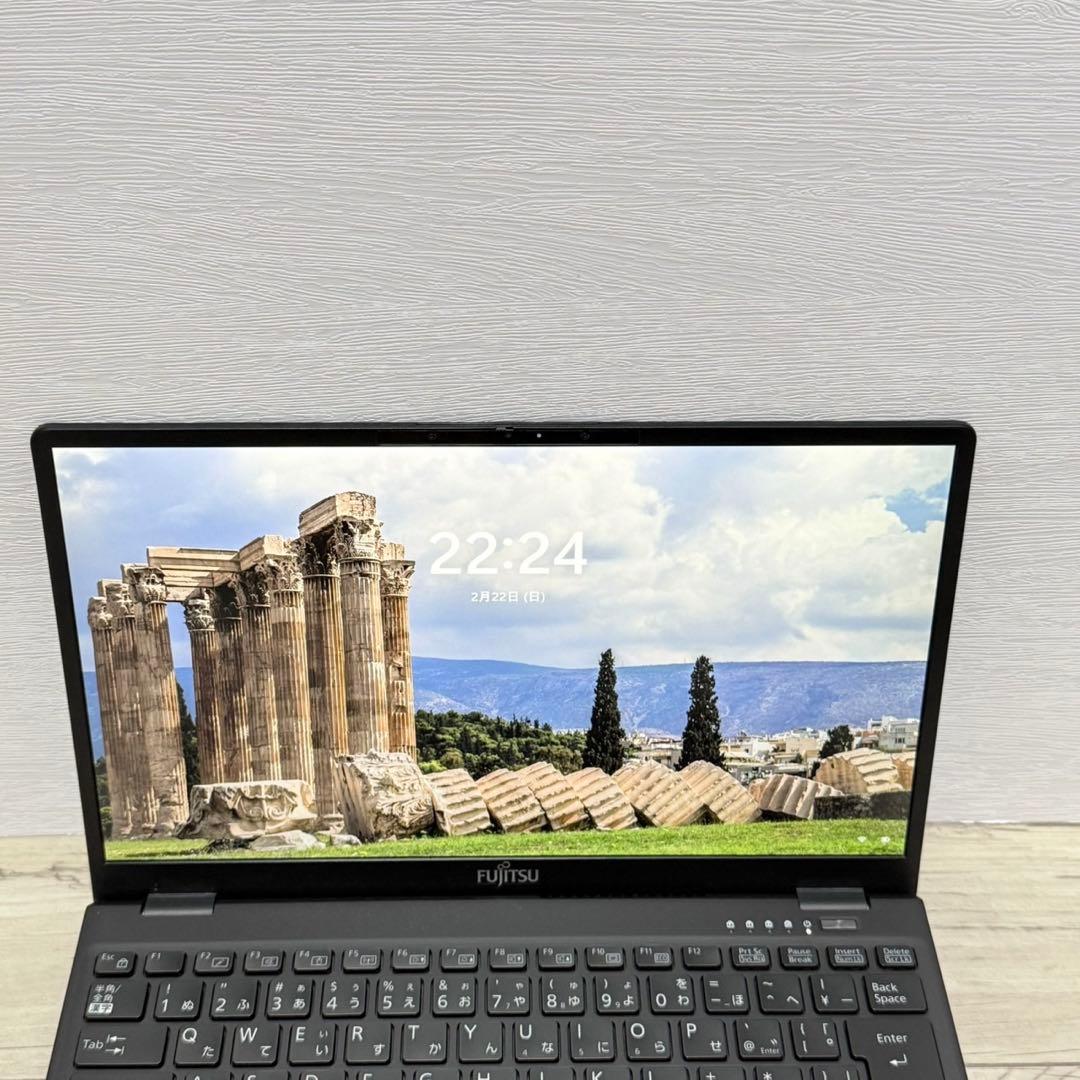 【超軽量・LTE】富士通 U9311/F 第11世代i5/8GB/256GB