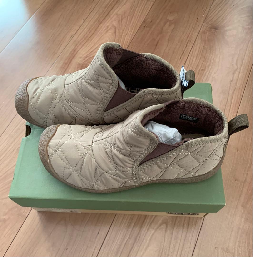 靴 KEEN HOWSER ANKLE BOOT