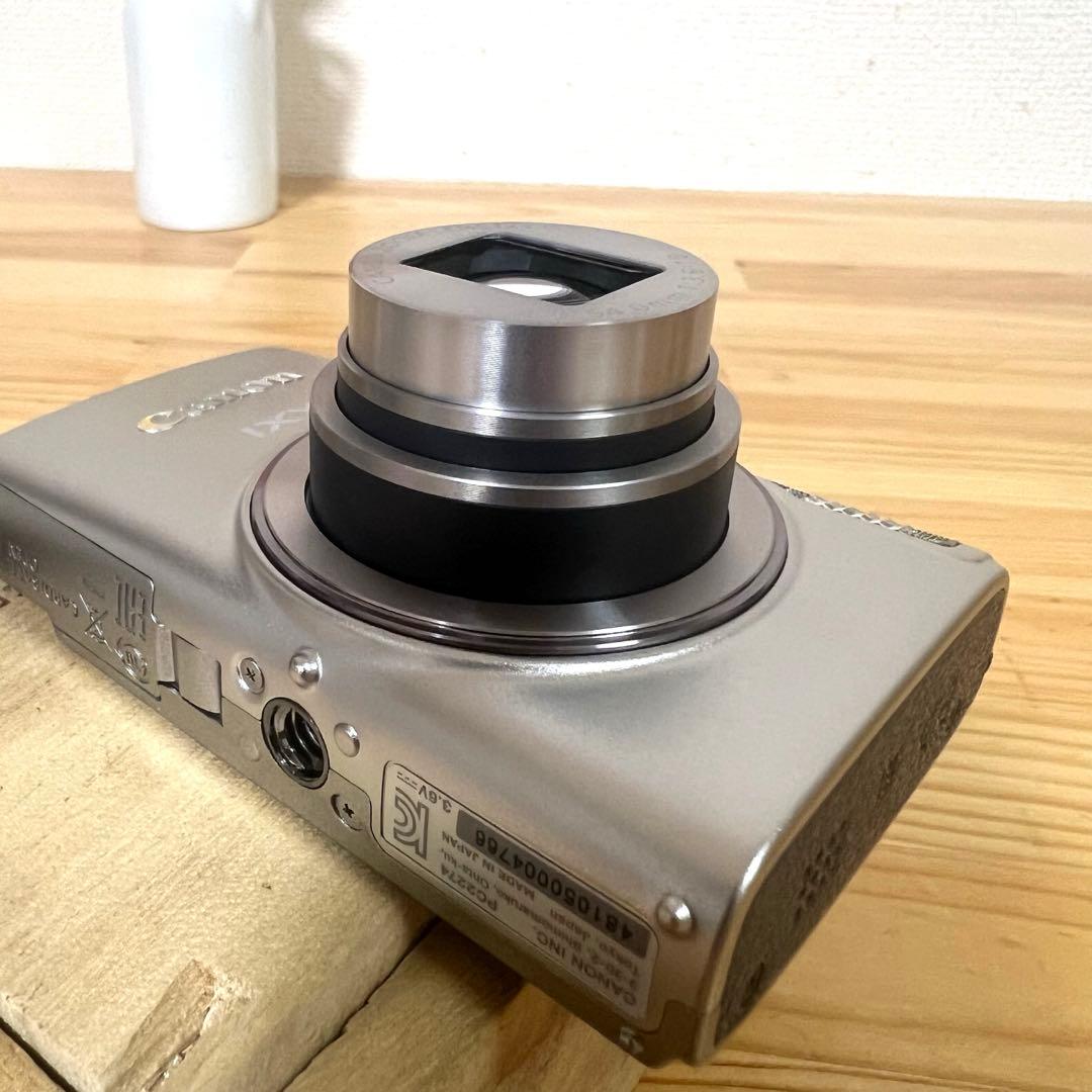 入手困難　Canon IXY 650 コンパクトデジタルカメラ　シルバー