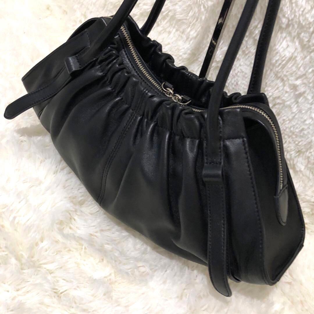 未使用✨マークジェイコブス レザー　トートバッグ ザ クリスティーナ サッチェル