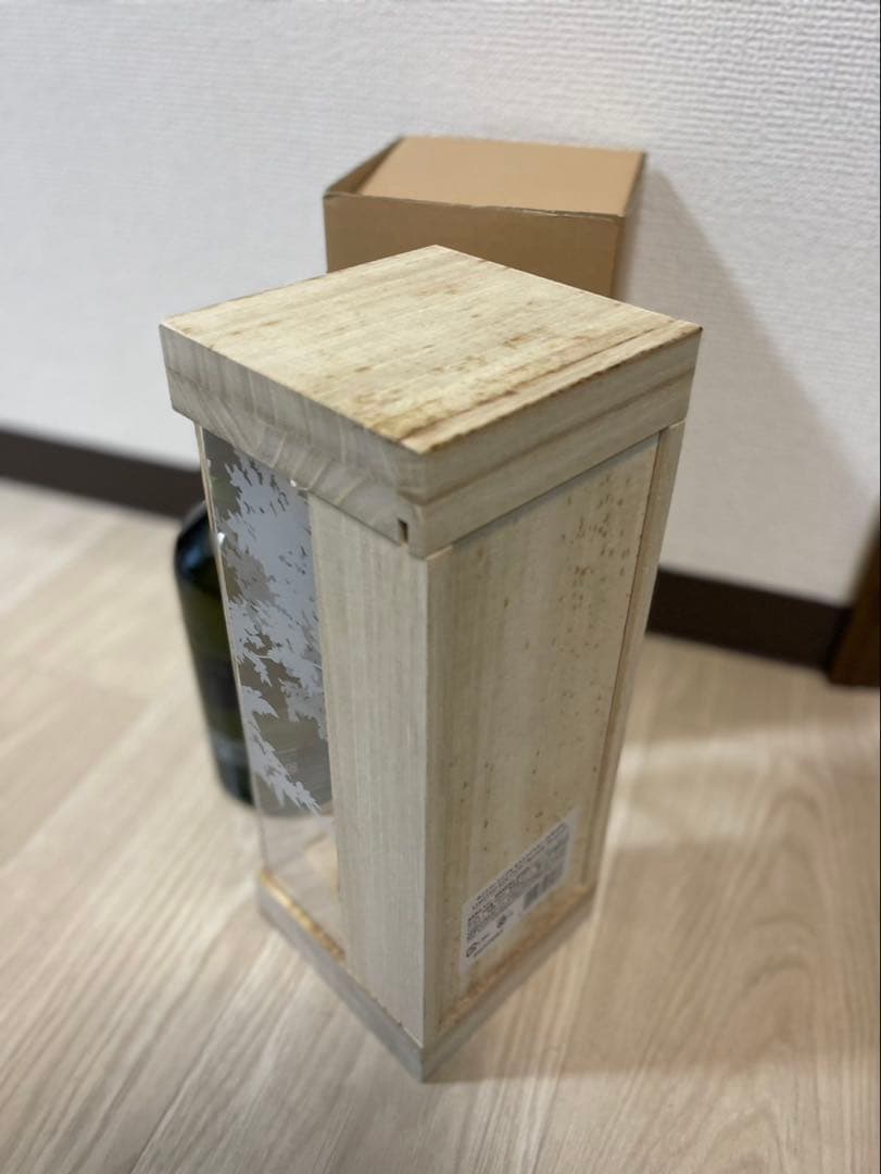 白州18年 リミテッドエディション 空港免税店限定 サントリー ウイスキー