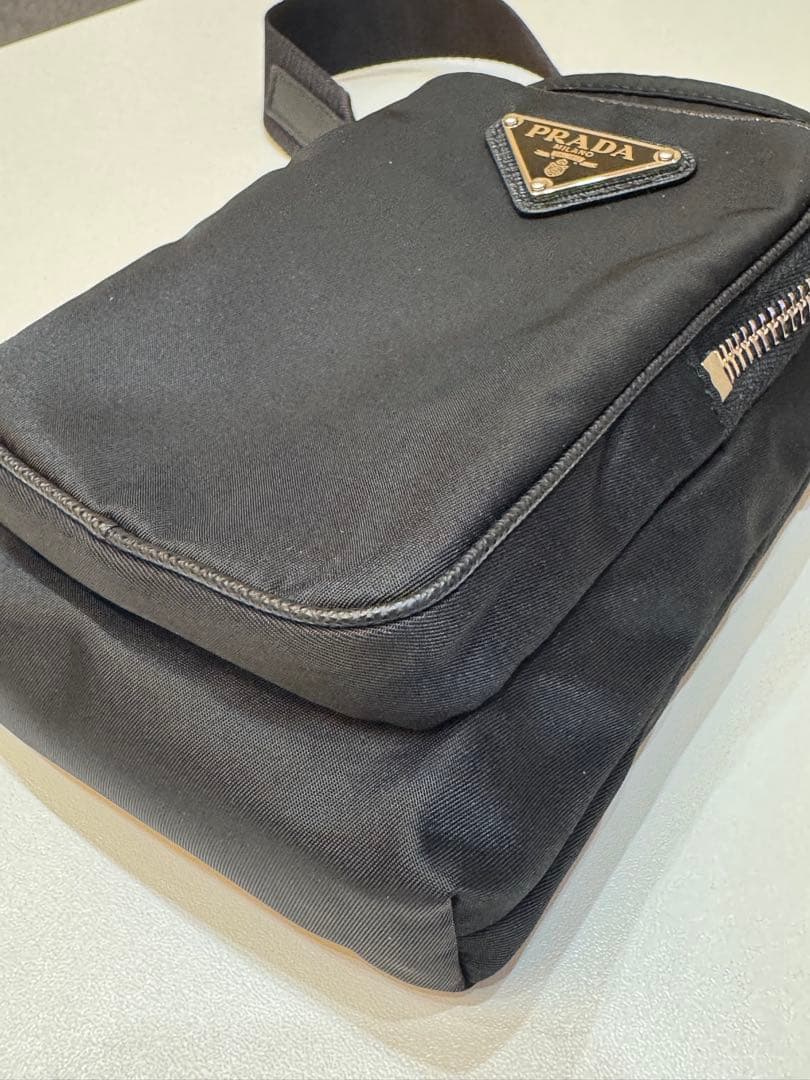 PRADA 2ZH155 スマートフォンケース ポシェット