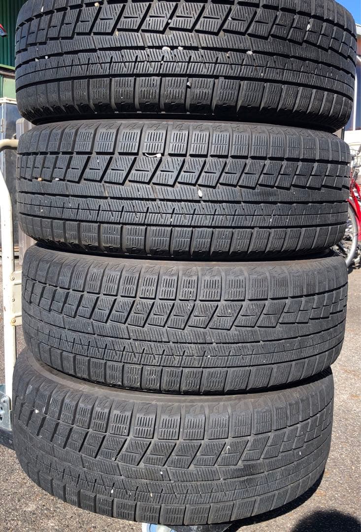 205/55R16 スタッドレス　Weds（ラブリオン）RM01