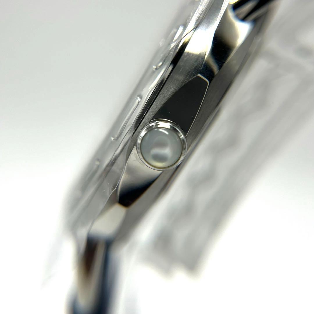 ご依頼特別価格★80.新品 FENDI 80200M セレリア シェル QZ