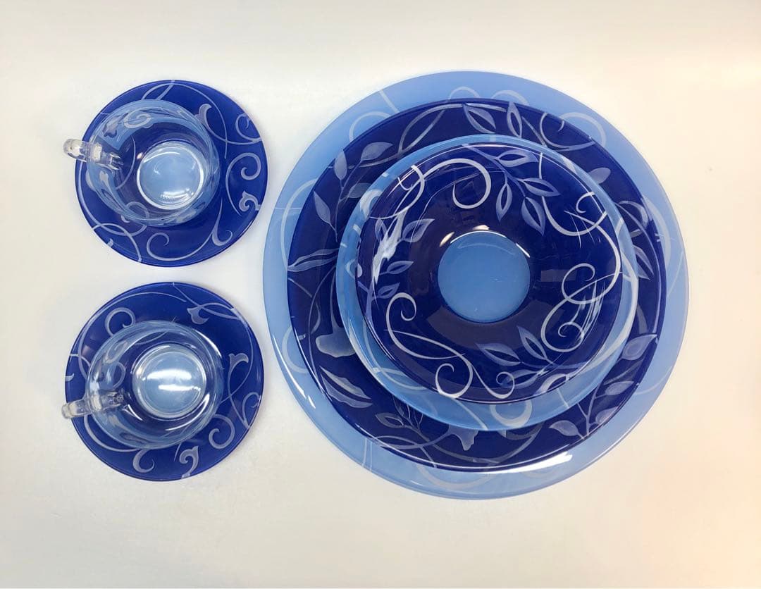 フランス製　ガラス食器 ③ 中皿