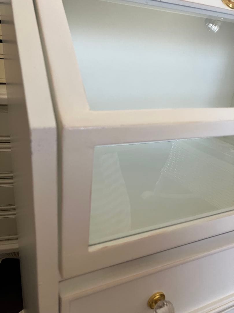 ガラスキャビネット【アンティーク調】【引出し付き】