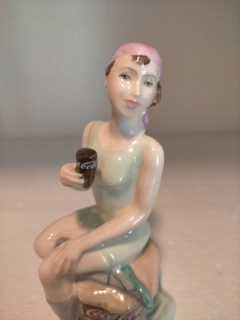 限定品   ロイヤルドルトン コカコーラ 広告フィギュア