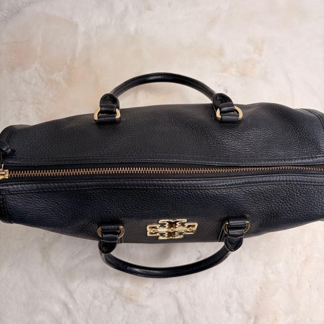 トリーバーチ　ショルダーバッグBRITTEN　レザー　ブラック　2way