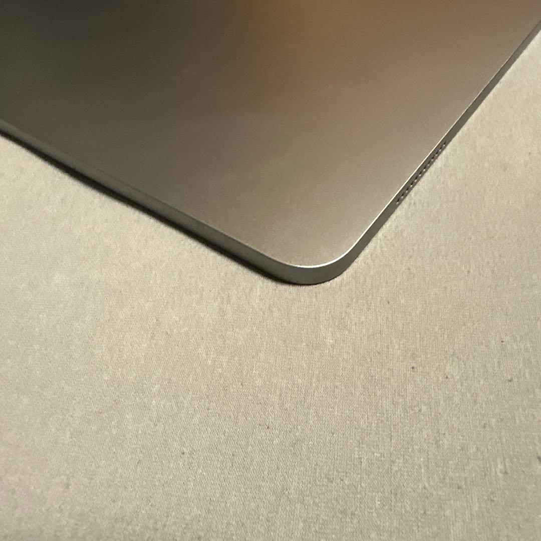 iPad Air 13インチ バッテリー100% Wi-Fi 128GB 3