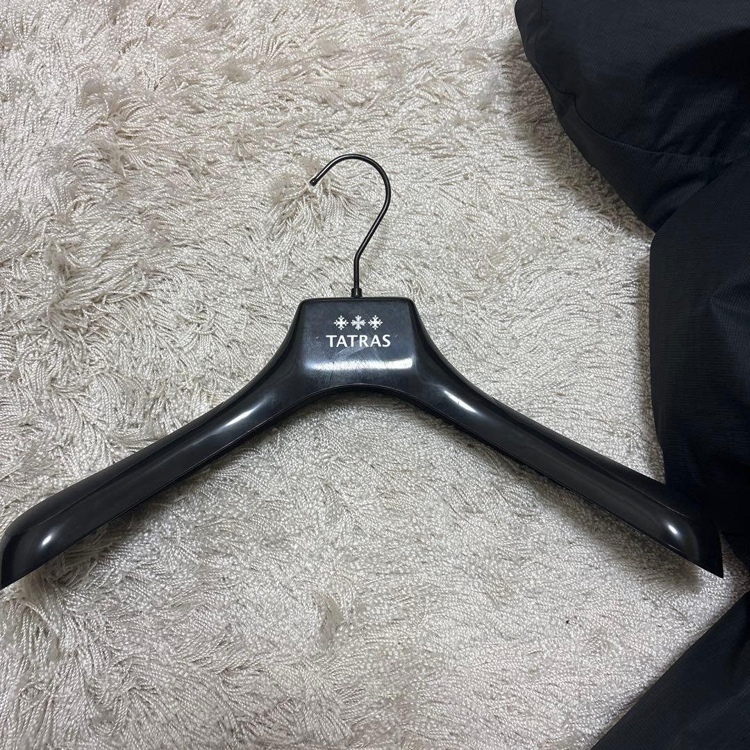 TATRAS フード付きライトダウン ブラック