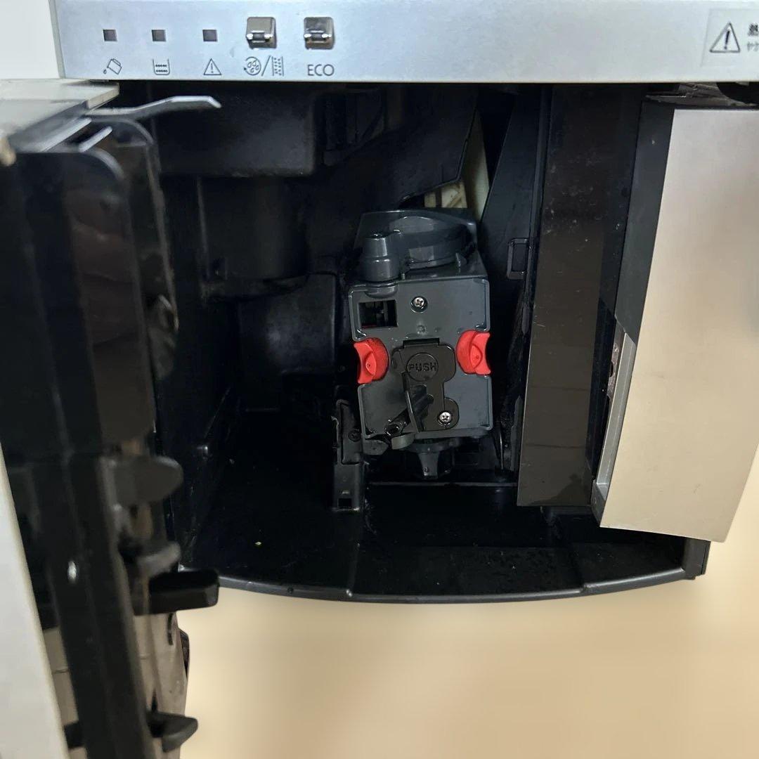 デロンギ　マグニフィカ　エスプレッソメーカー　ESAM03110