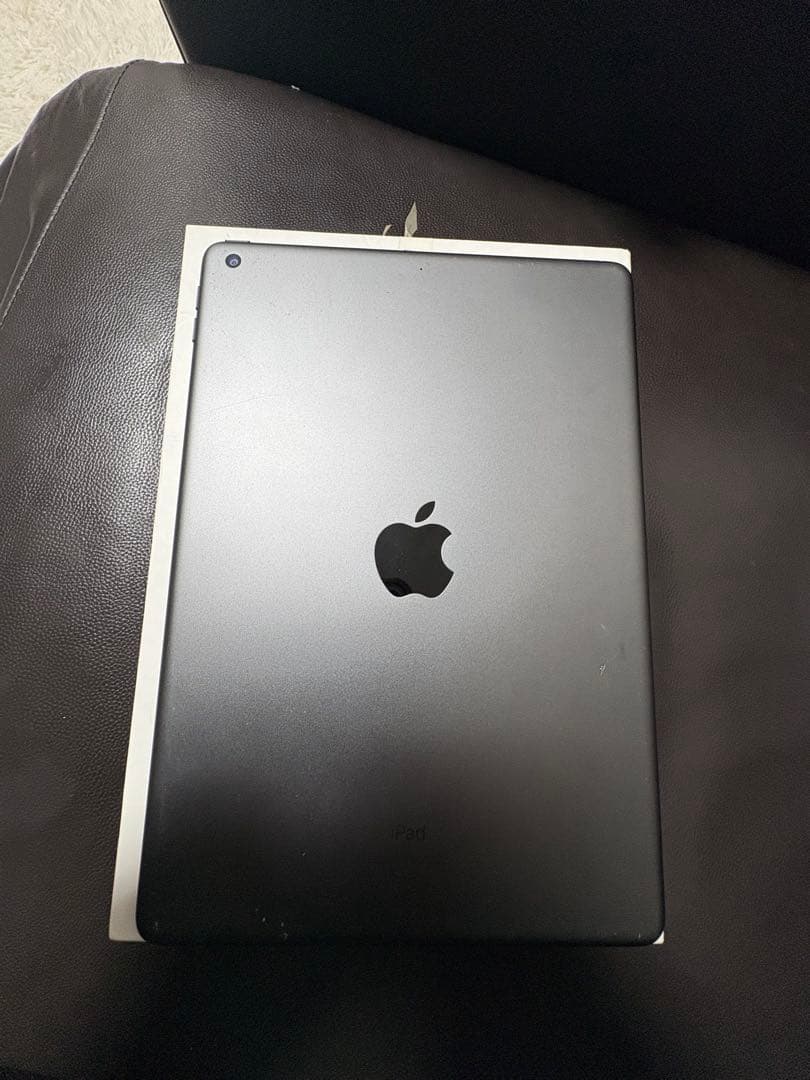 iPad第9世代 WiFi 充電器付き