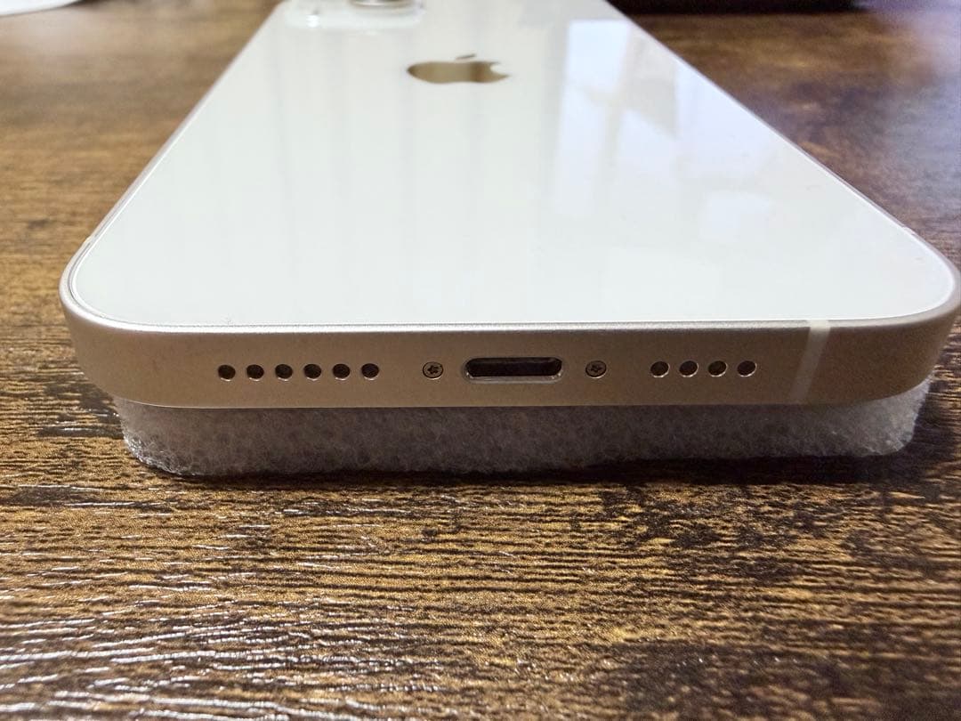 Apple iPhone 14 plus ホワイト 本体 充電ケーブル付き
