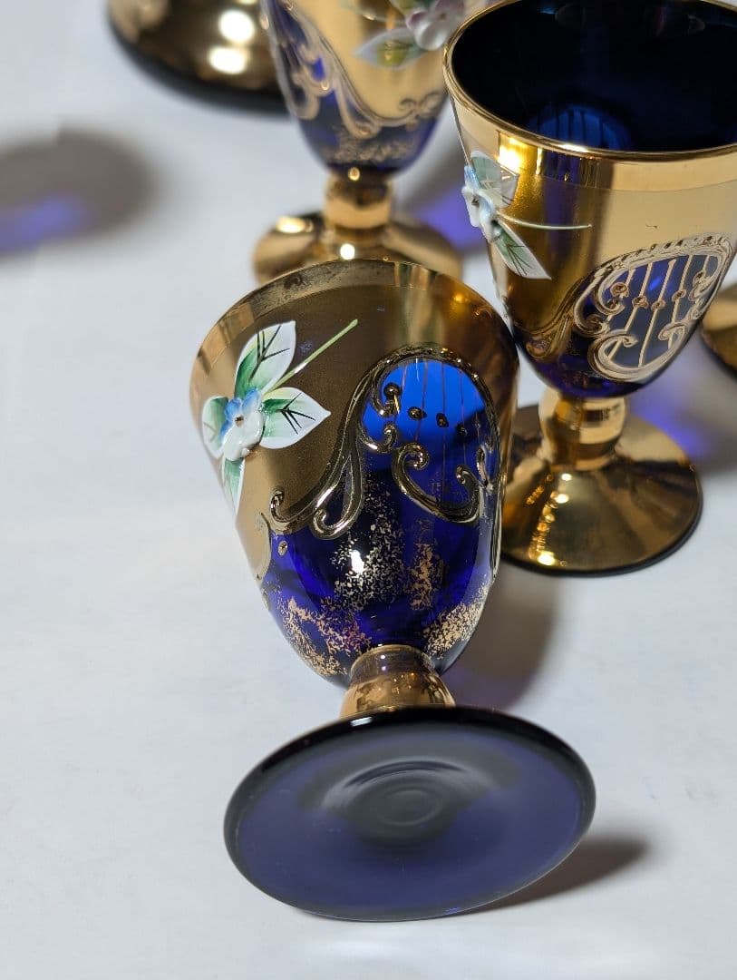 （押し上）BOHEMIA GLASS LASKA デキャンタとショットグラス