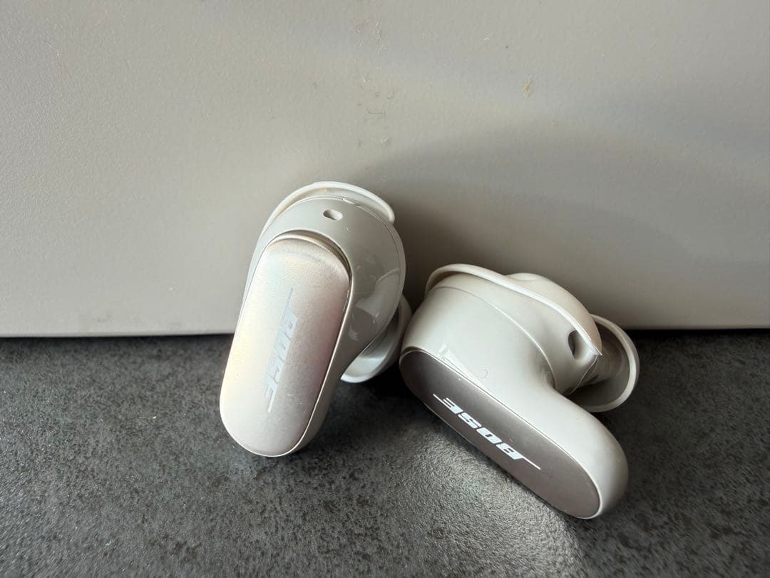 BOSE Quietcomfort Earbutsワイヤレスイヤホン ホワイト