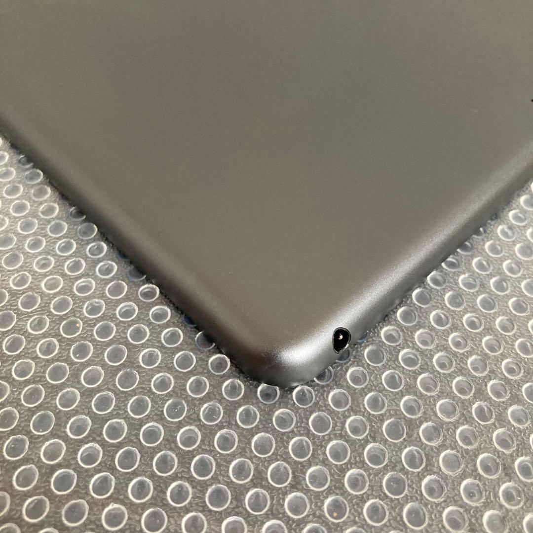 3235【早い者勝ち】電池良好☆iPad7 第7世代 32GB WIFIモデル☆