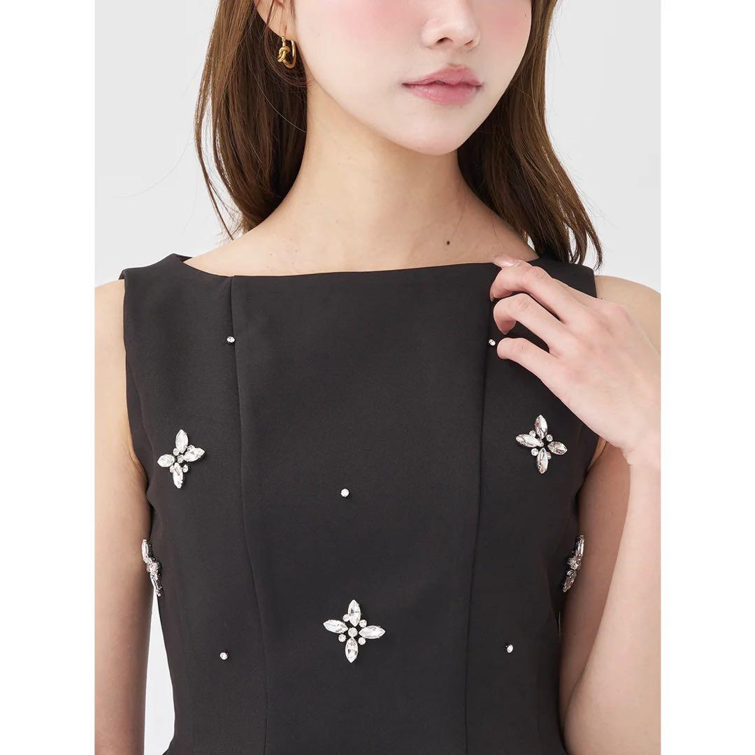 新品タグ付 ダーリッチ ブラック フリー ビジューフレアバルーンミニドレス