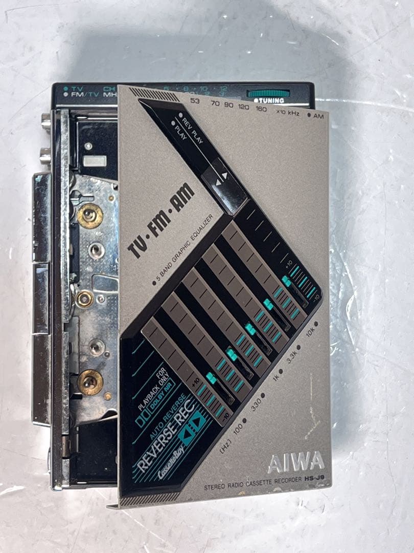 AIWA HS-J9 カセットボーイ TV/AM/FM ジャンク
