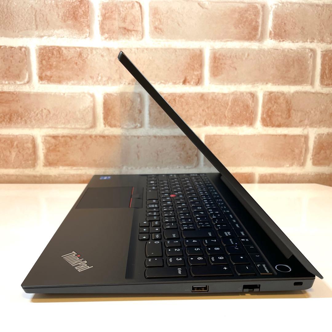 ★美品★ 2022年製 第12世代Corei5 テンキー Lenovo TT7