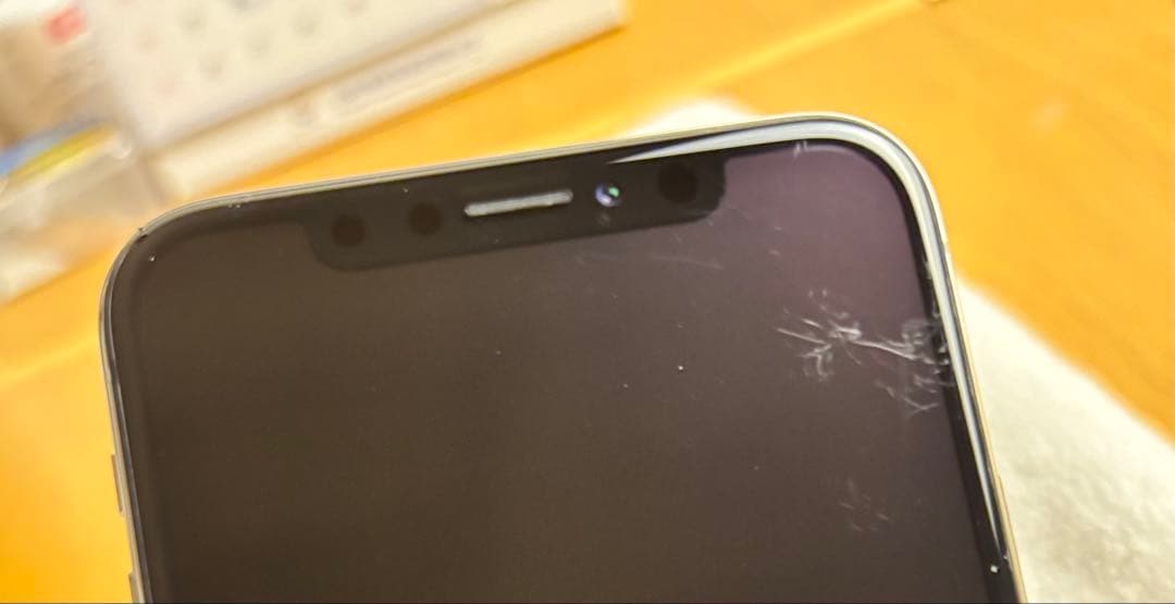 Apple iPhone X 64GB SIMロックなし