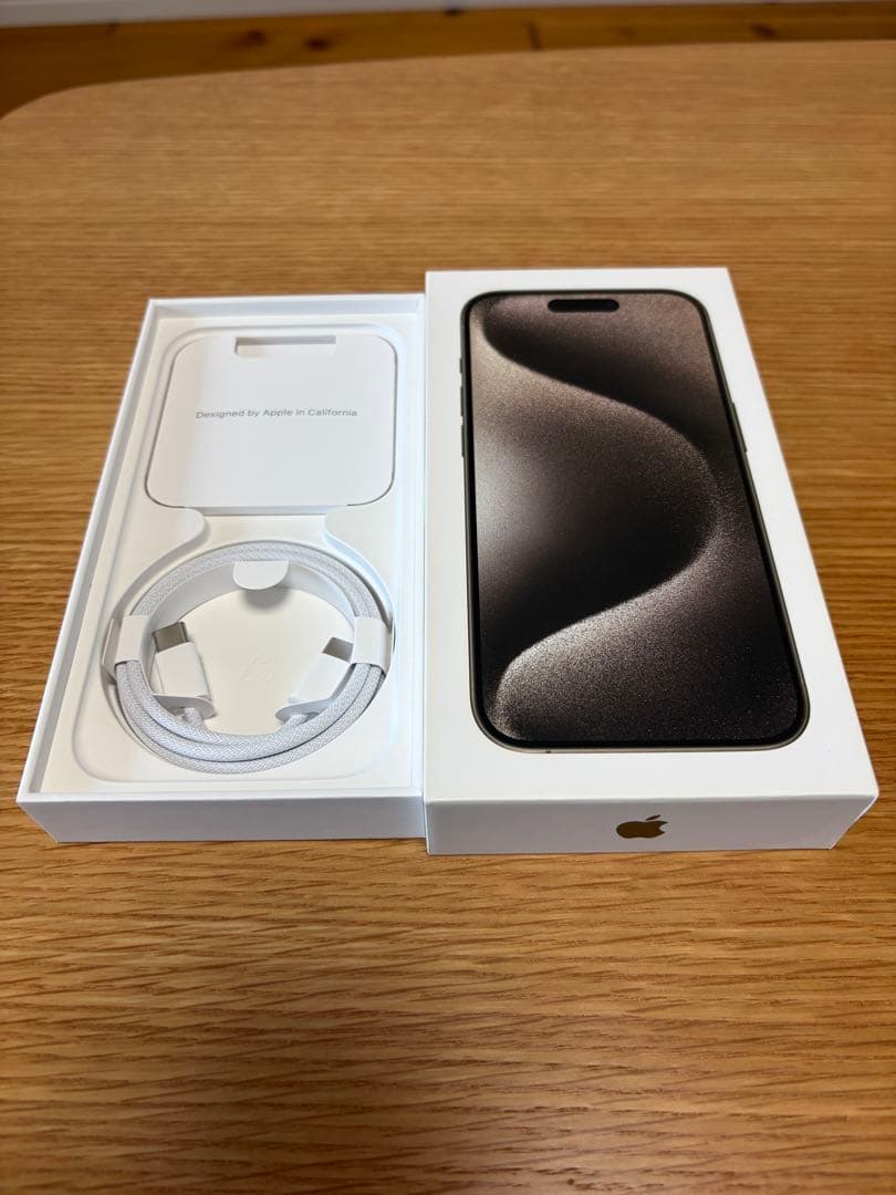 【超美品】Apple iPhone 15 Pro 256GB