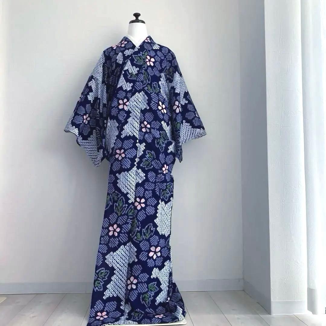 みっちん。 有松鳴海絞り浴衣・蜘蛛絞り 花模様　手縫い 広襟　No.-66