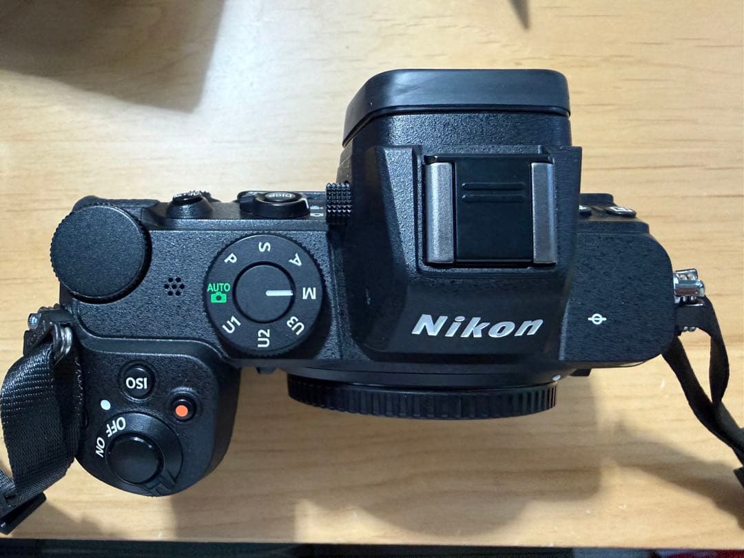 デジタルカメラ NikonZ5 +NIKKORZ28mmf/2.8 SpecialEdition