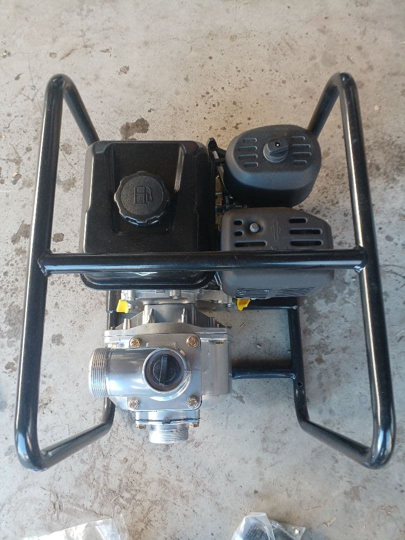 t*6様 新品未使用BRIGGS&STRATTON　2インチエンジンポンプ WP