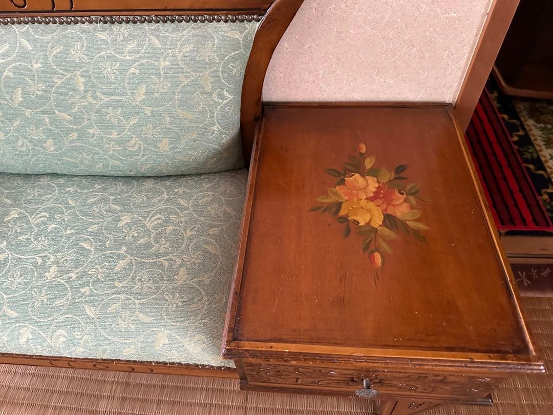 アンティークソファー　テレフォンベンチ