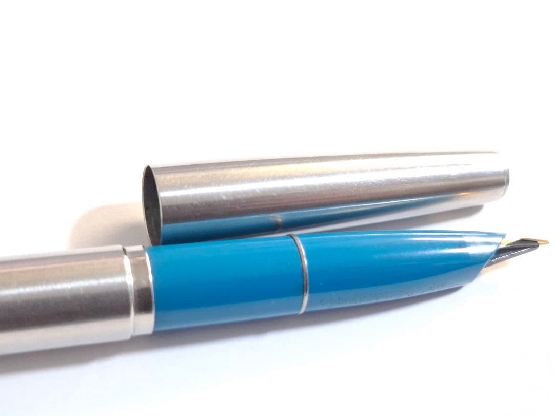 珍品　美品　PILOT　パイロット　万年筆　伸縮軸　ターコイズ色